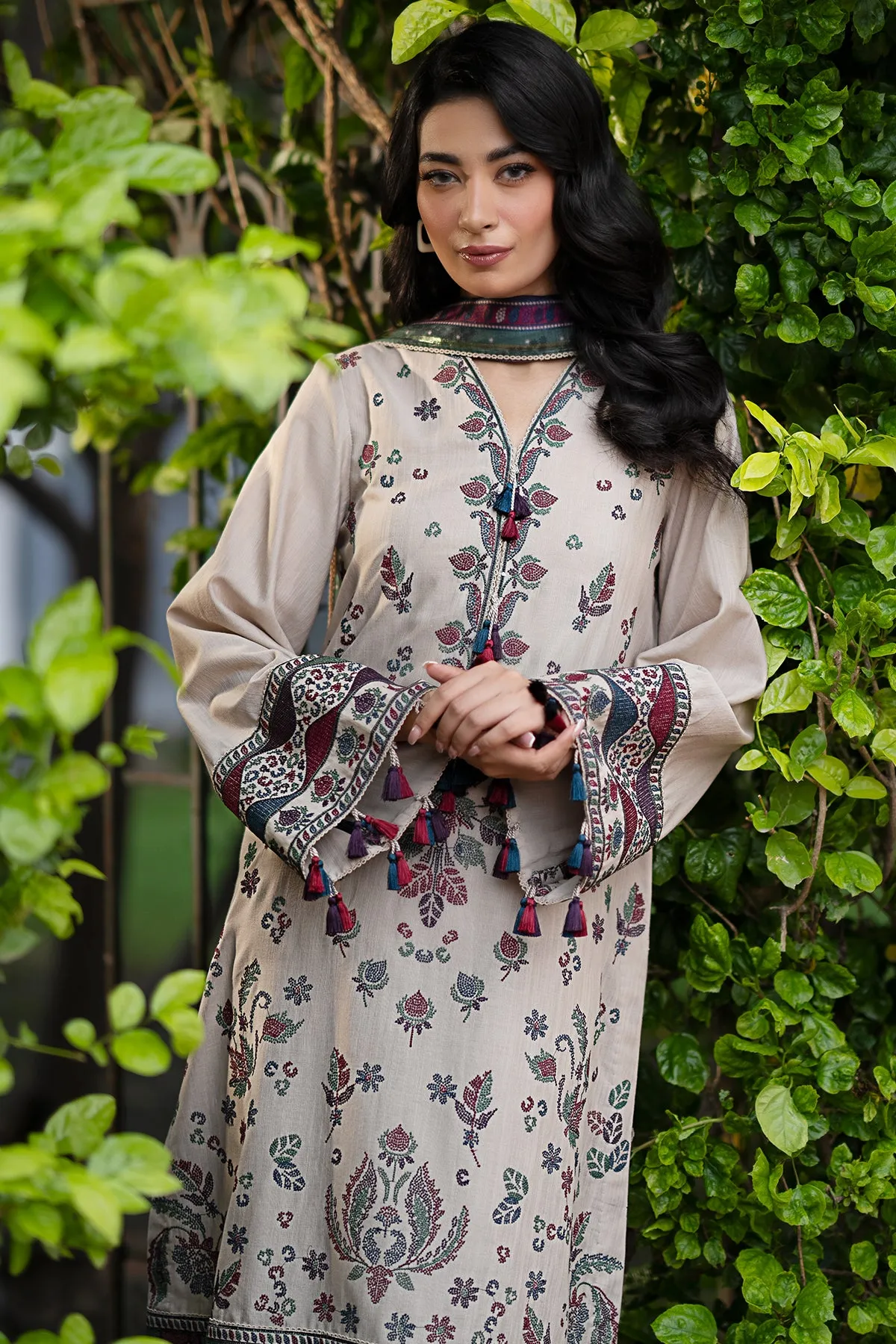 EMBROIDERED KHADDAR UW-0059