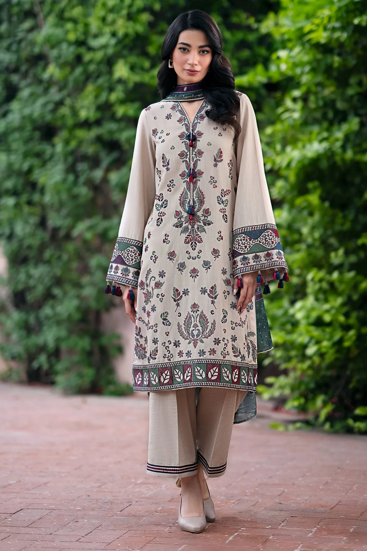 EMBROIDERED KHADDAR UW-0059