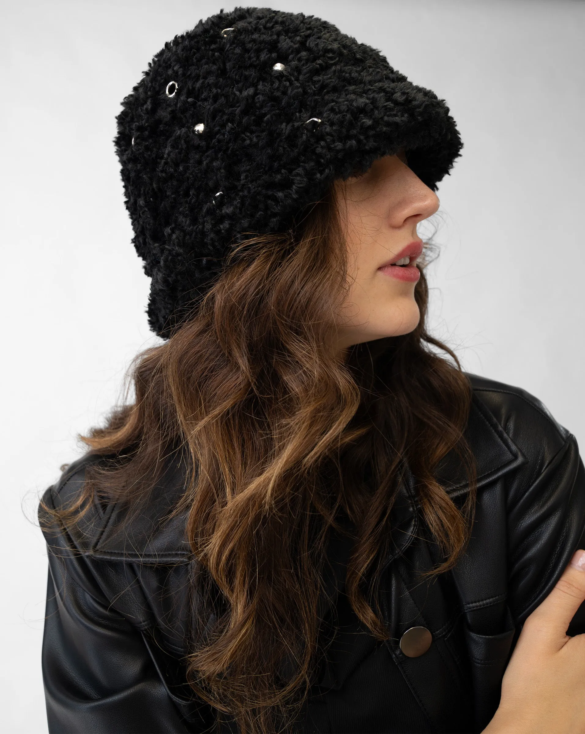 Faux Fur Stud Hat