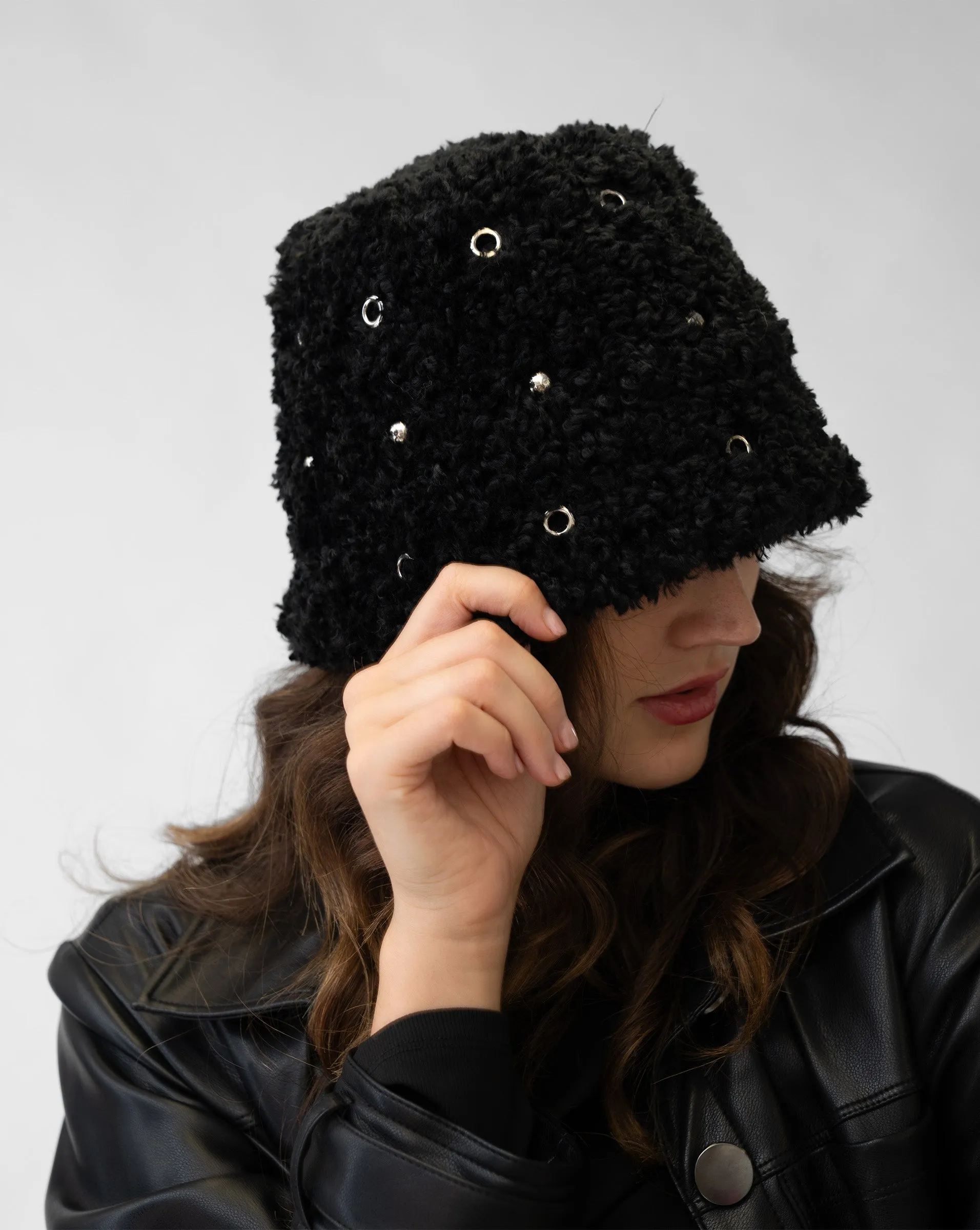 Faux Fur Stud Hat