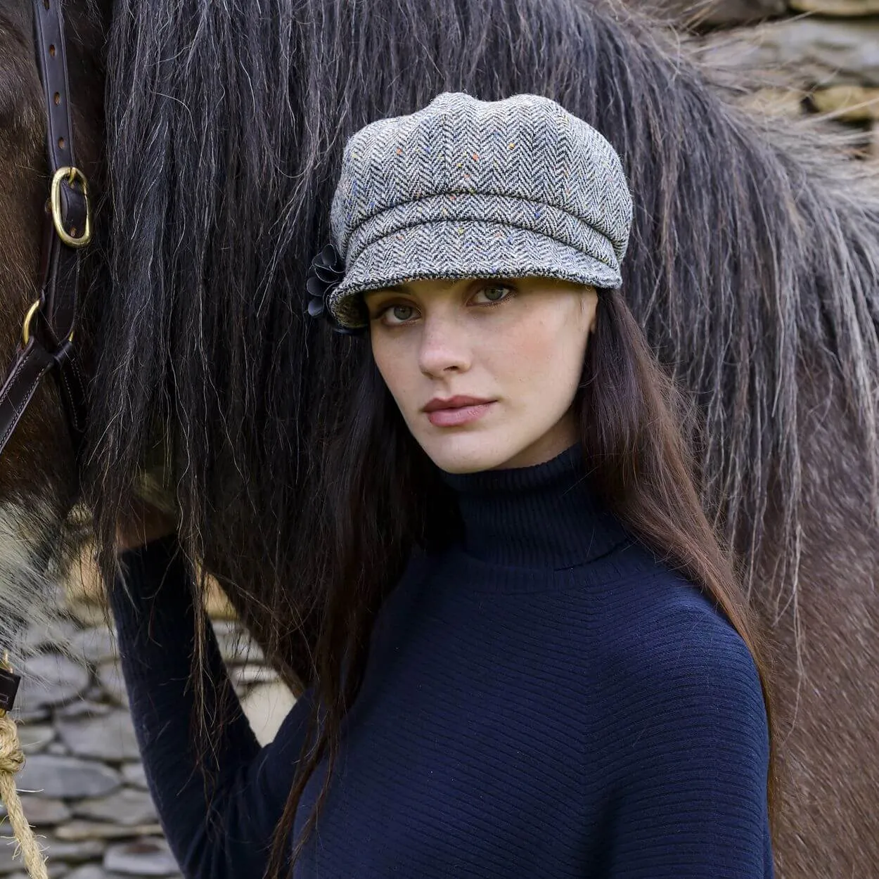 Irish Herringbone Newsboy Cap for Ladies in Grey