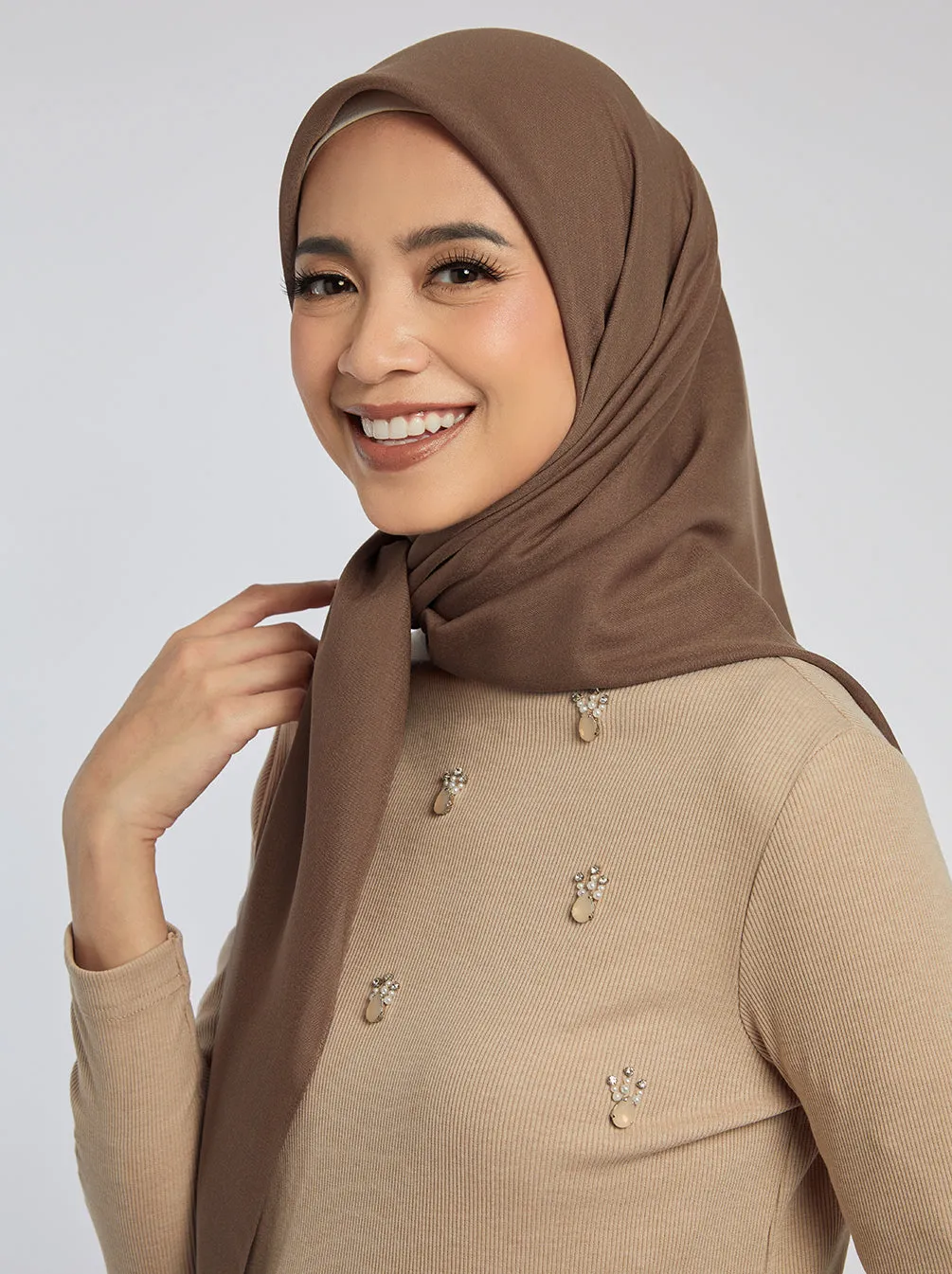 LIGHT VOILE SCARF PLAIN BROWN