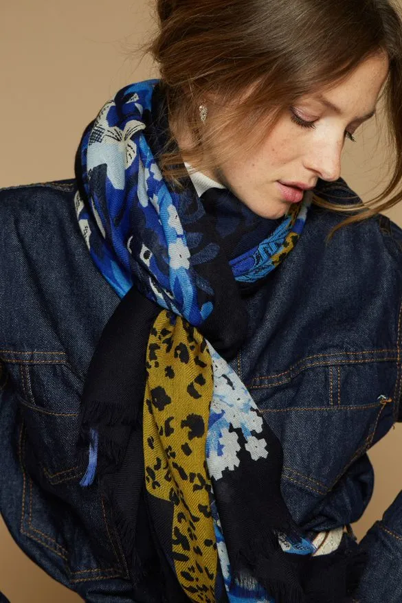 SCARF 100 BLOOM BLUE