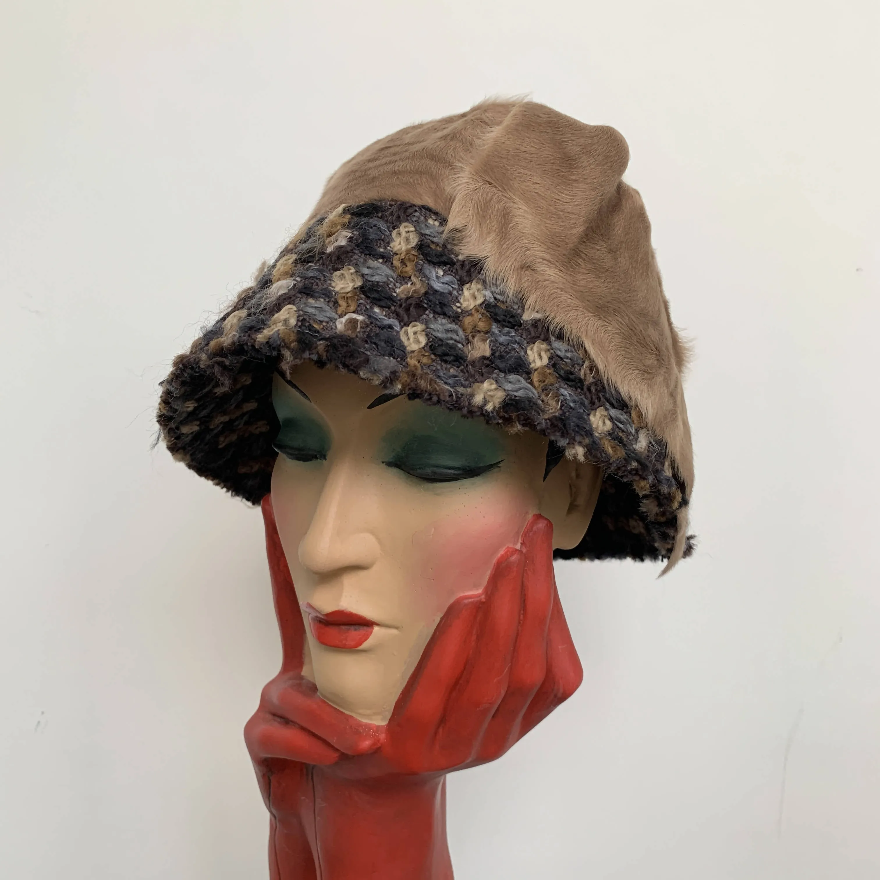 Vintage design new brown fur cloche hat by Dolce & Gabanna made in Italy