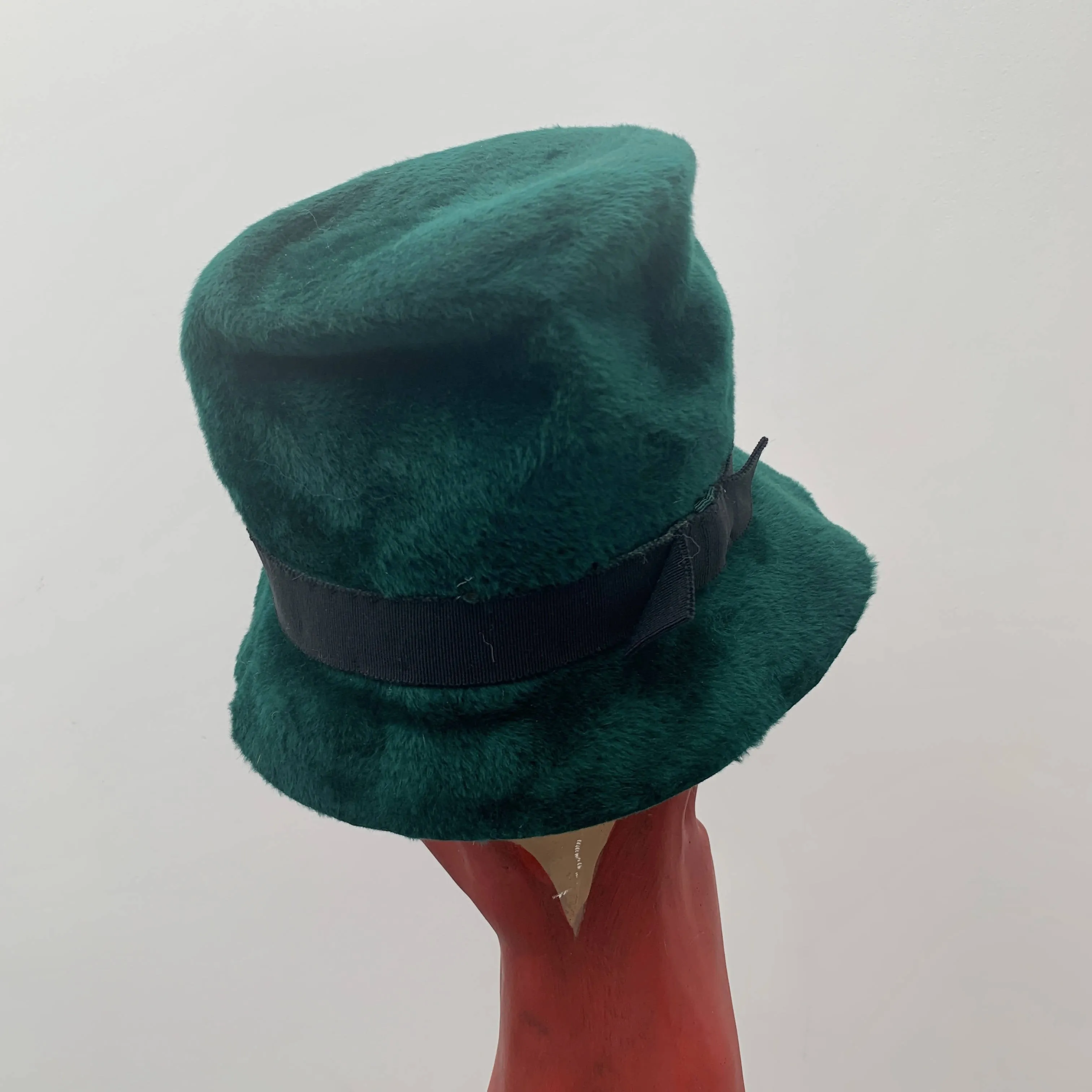 Vintage green rabbit fur cloche hat with black ribbon